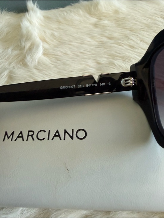 Marciano by Guess Geometric Silver Glitter Gradient Sunglasses